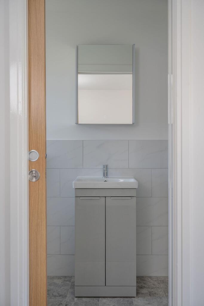 Additional image 22 of Clarendon Road, Christchurch, BH23