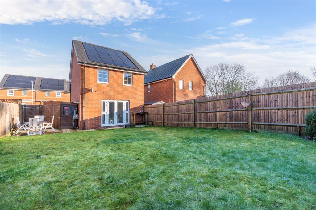 Additional image 15 of Geoffrey Close, Bearwood, Bournemouth, Dorset, BH11