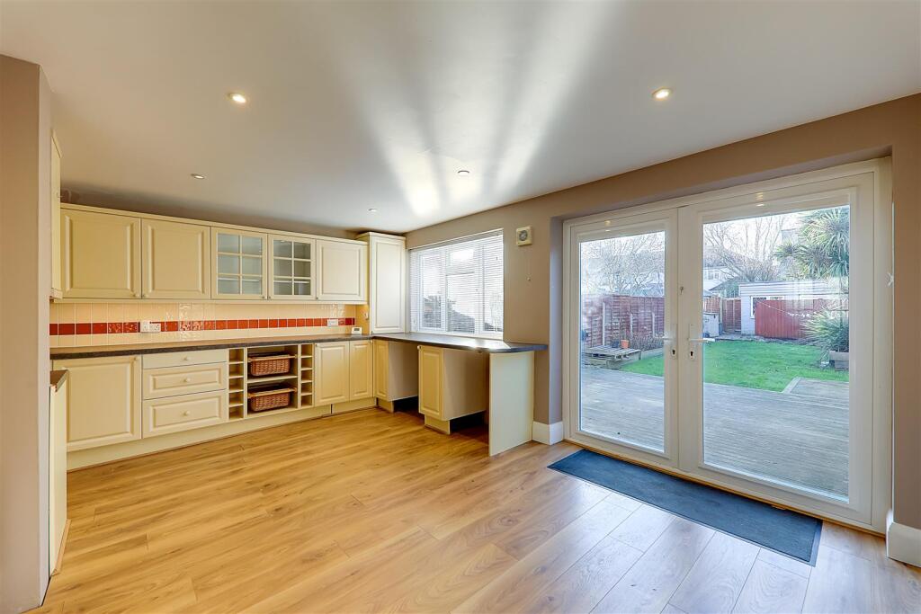 Additional image 19 of Balcombe Avenue, Thomas A Becket, Worthing