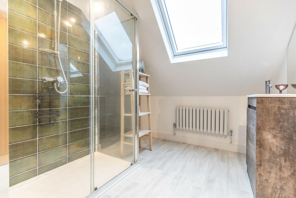 Additional image 32 of Woodland Drive, Hove