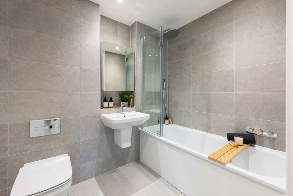 Additional image 7 of Grand Avenue West, Grand Avenue, Hove