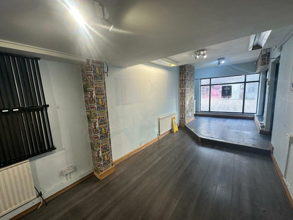 Additional image 4 of 78 & 78a High Street, Littlehampton, West Sussex, BN17 5DX