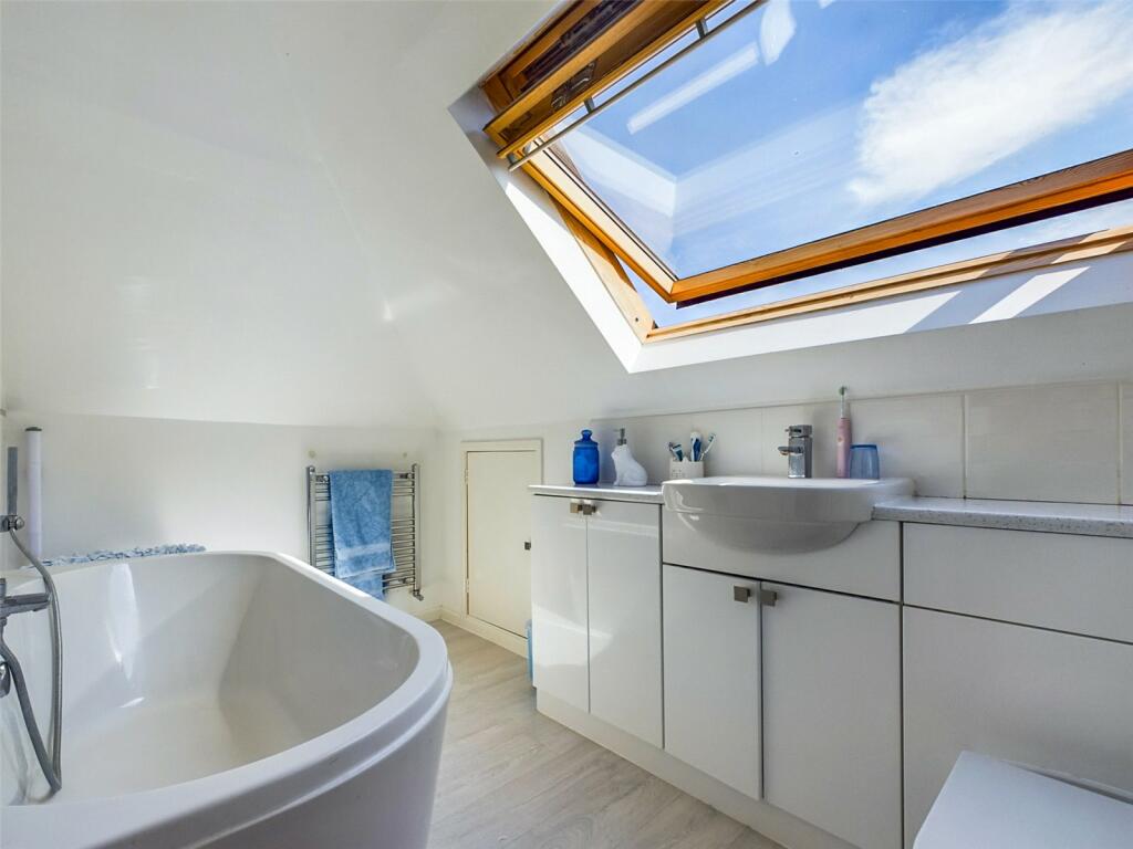 Additional image 14 of Elphinstone Road, Highcliffe, Christchurch, Dorset, BH23