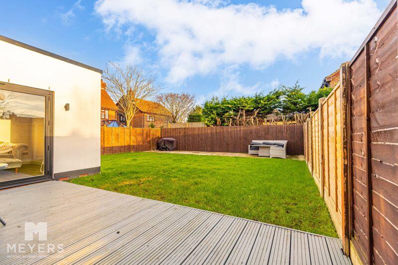 Additional image 32 of Walsingham Dene, Littledown, BH7