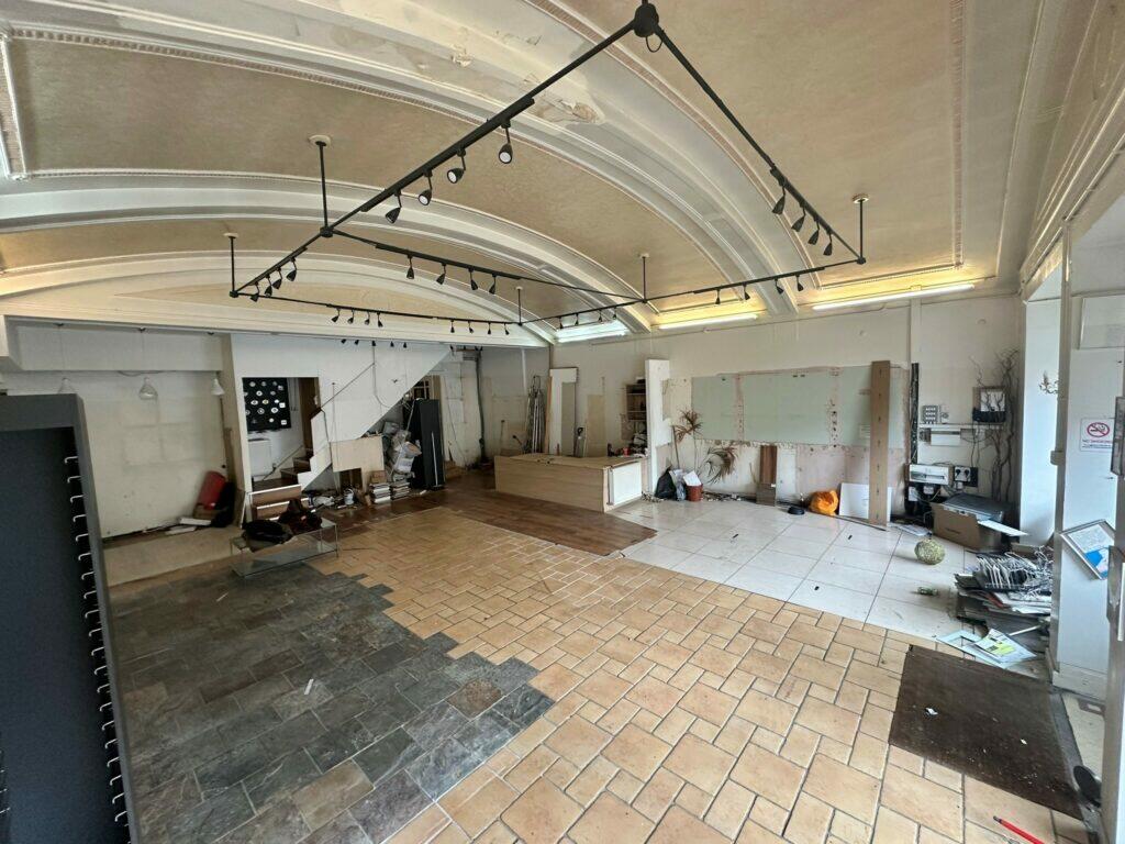 Additional image 8 of 105 – 107 Turton Road, Bradshaw, Bolton, BL2 3DX