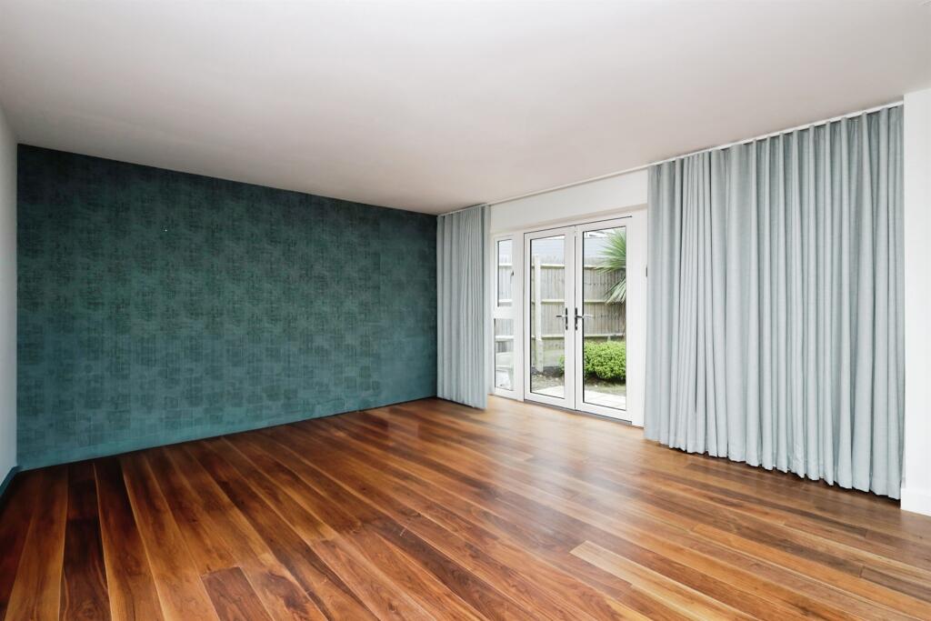 Additional image 4 of Twin Oaks Drive, Polegate