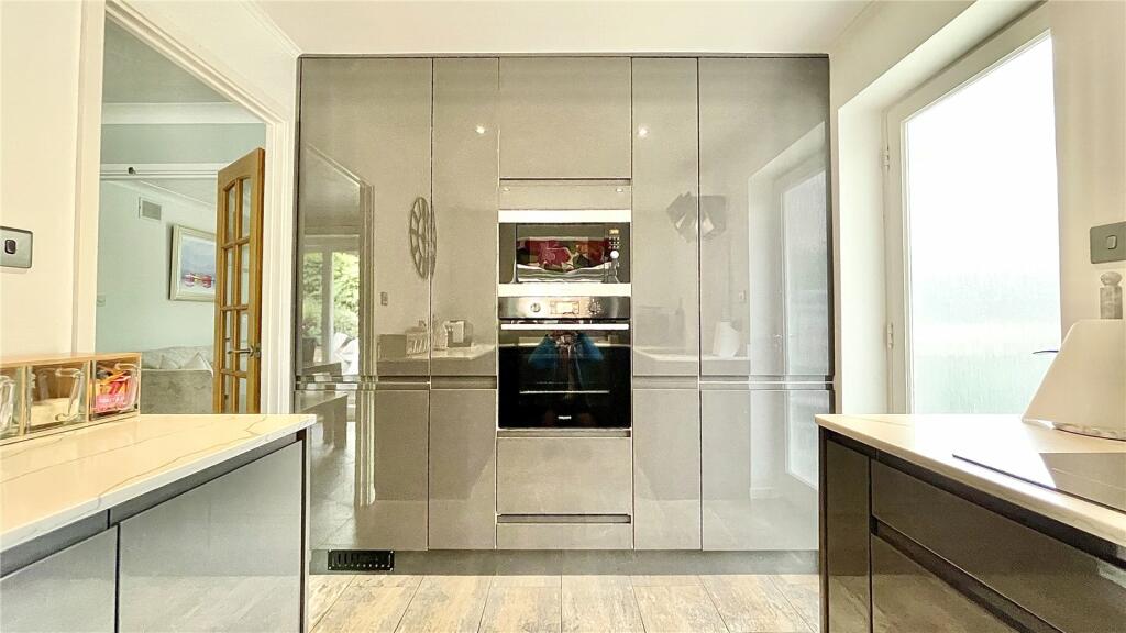 Additional image 5 of Salisbury Close, Eastbourne, East Sussex, BN22