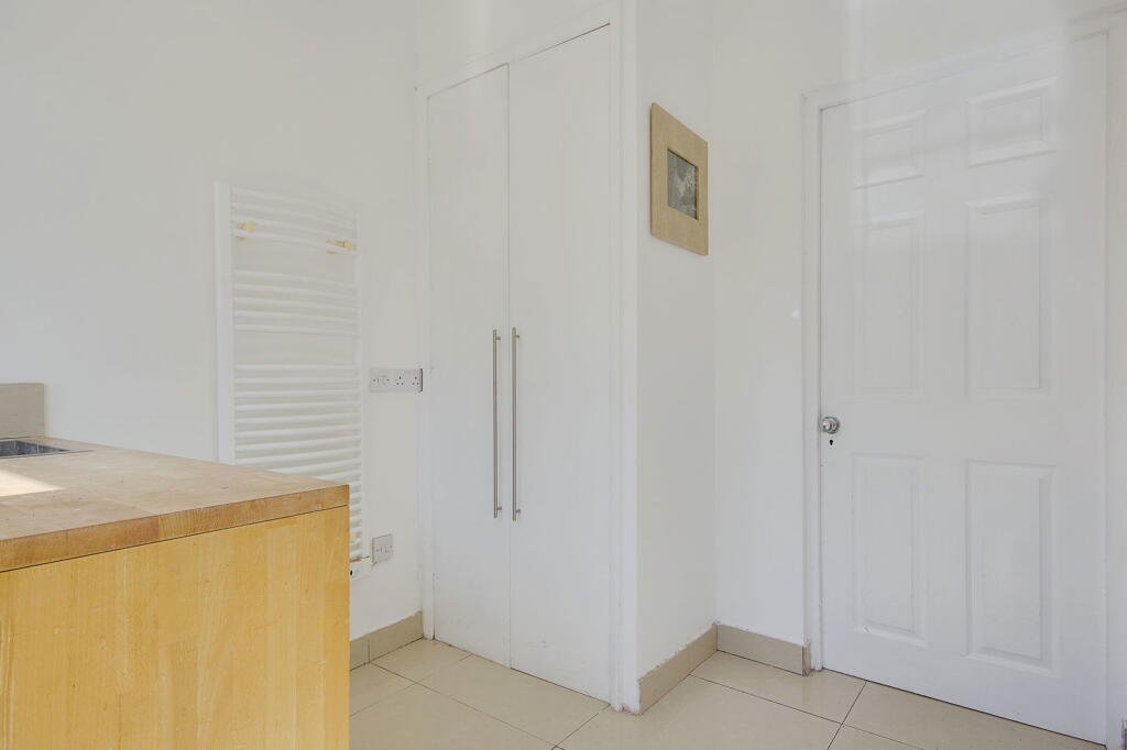 Additional image 15 of The Grove, Bournemouth, BH9 2TZ