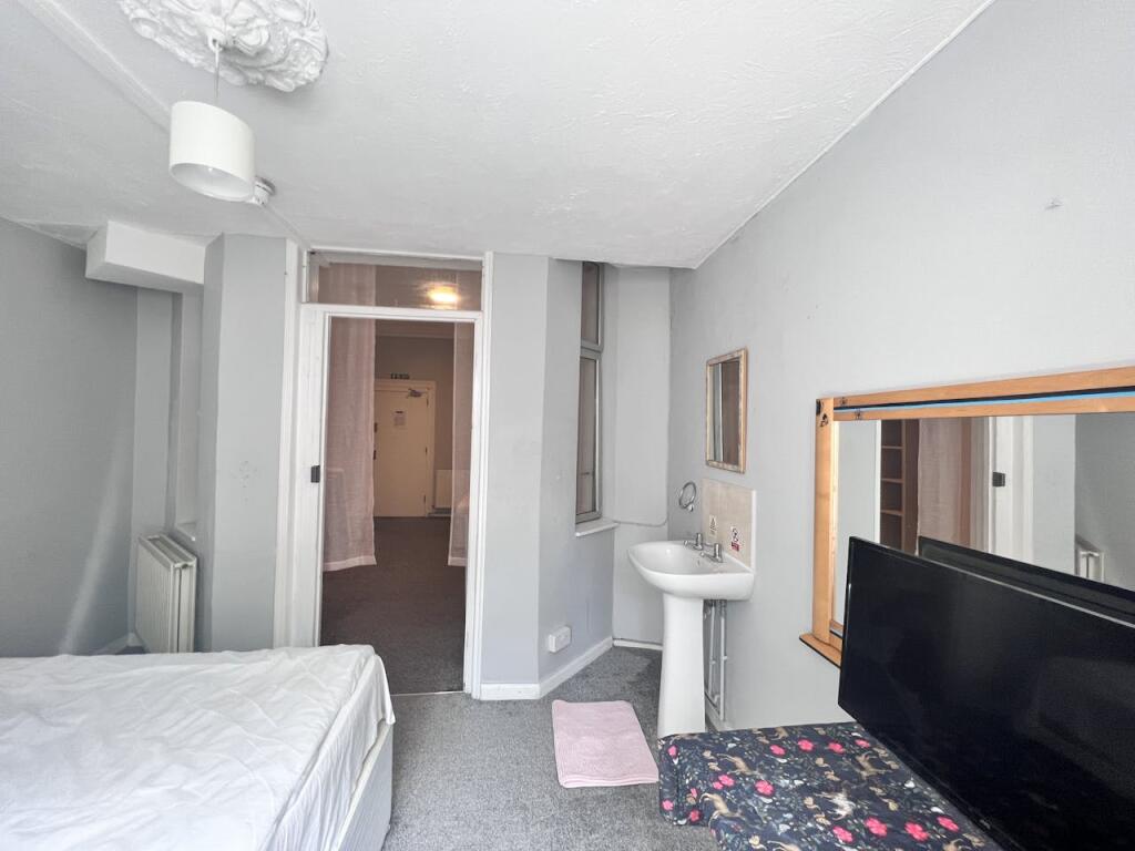 Additional image 7 of Mayfield Guest House, 46 Frances Road, Bournemouth, BH1 3SA
