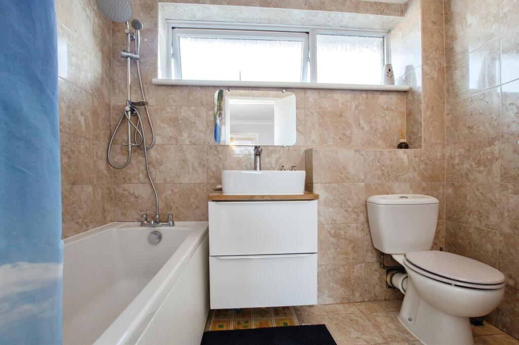 Additional image 8 of Thames Close, Ferndown