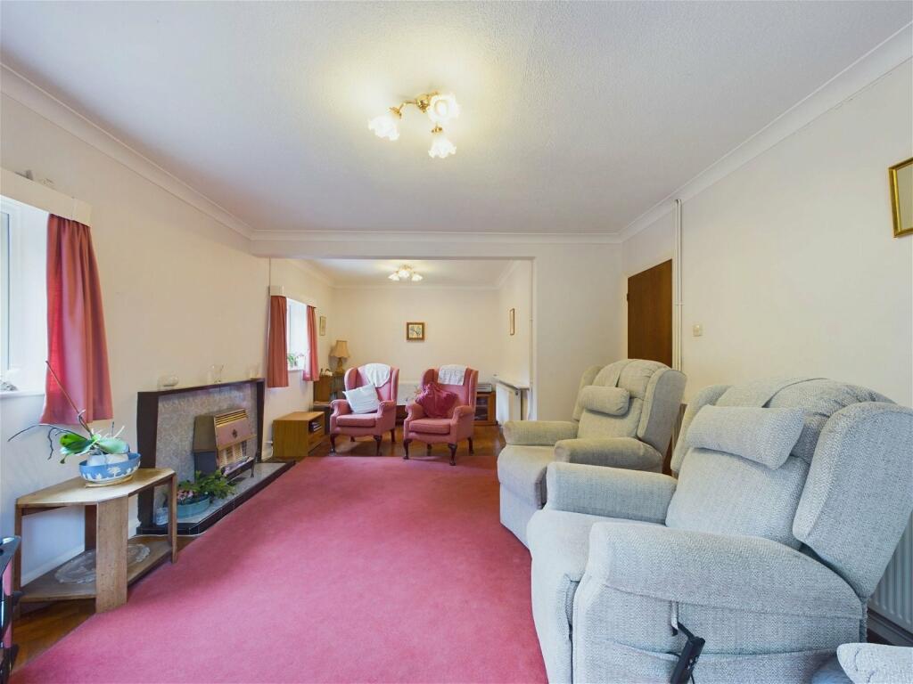 Additional image 20 of High Street, Findon Village, Worthing BN14 0TA