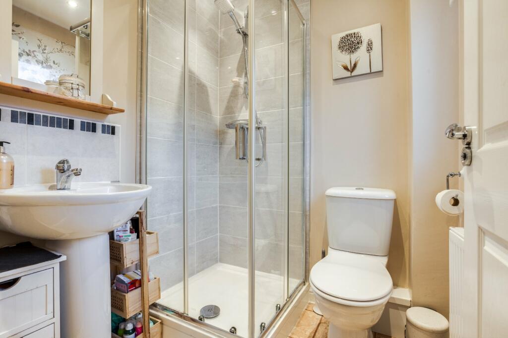 Additional image 12 of Hawthorn Lane, Cleckheaton, BD19