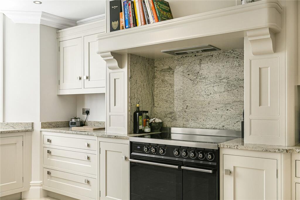 Additional image 10 of Clifton Terrace, Brighton, East Sussex, BN1