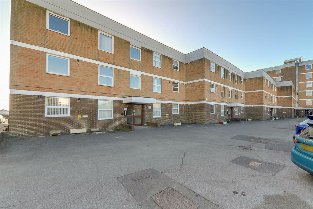 Additional image 12 of Francome House, Brighton Road, Lancing, BN15