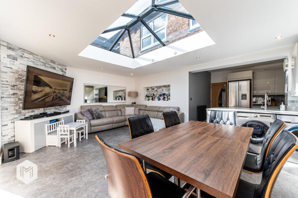 Additional image 12 of Brandlesholme Road, Bury, Greater Manchester, BL8 1HJ