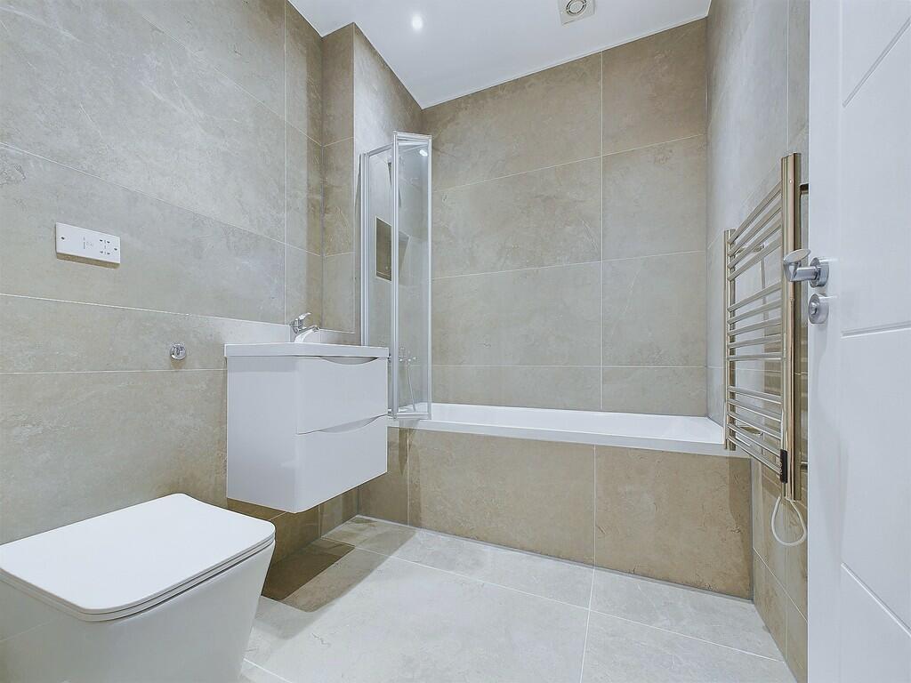 Additional image 11 of Oceanview Heights, Montague Place, Worthing, BN11 3FU