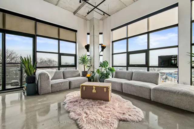 Additional image 15 of 68 Broadview Ave Unit 520