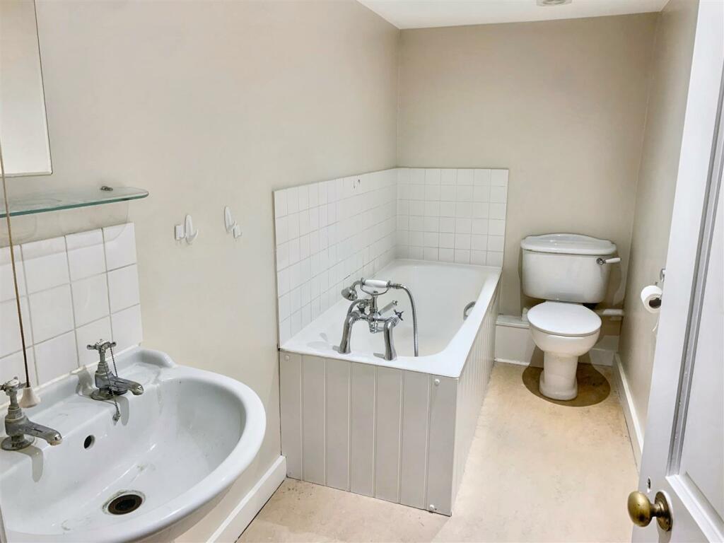 Additional image 7 of The Square, Cranborne