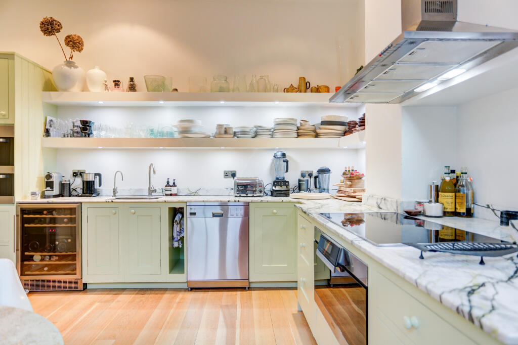 Additional image 15 of Montpelier Crescent, Brighton, East Sussex, BN1