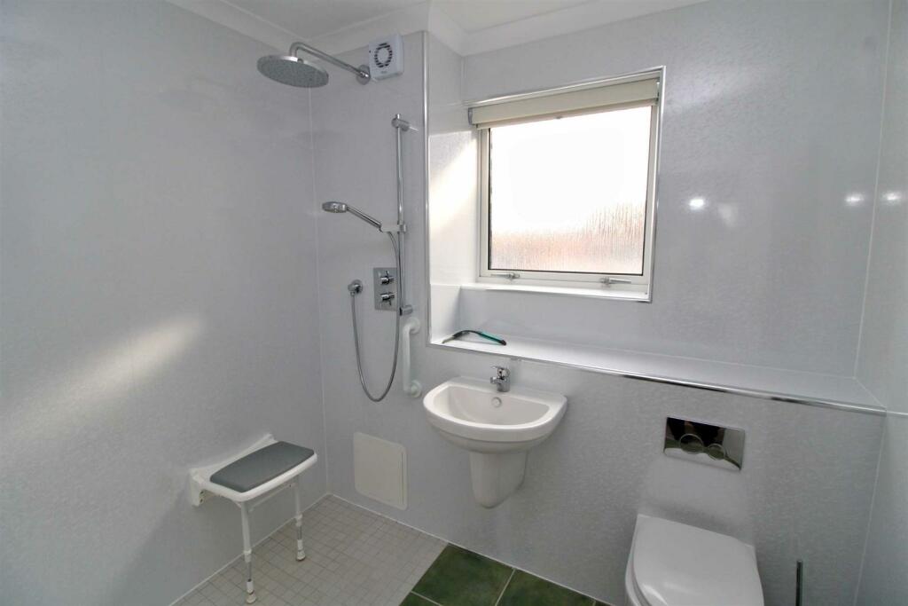 Additional image 7 of Marine Court, Connaught Road, Seaford