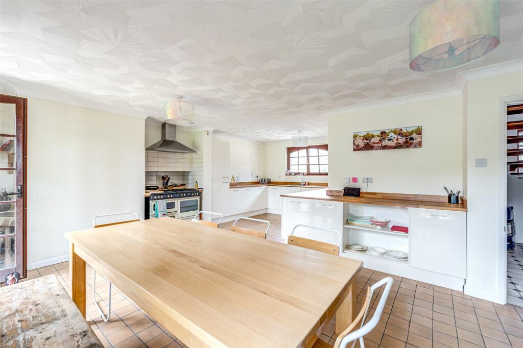 Additional image 7 of Toddington Lane, Littlehampton, West Sussex, BN17