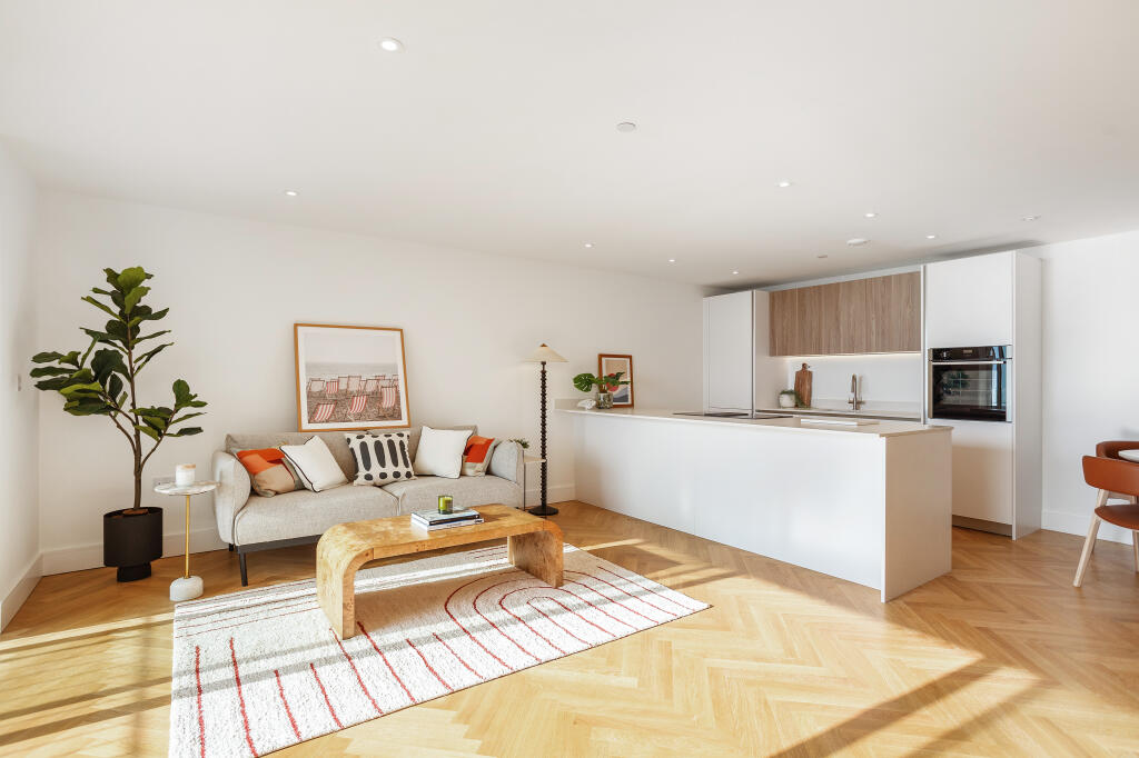 Additional image 5 of Kingsway, Hove, BN3