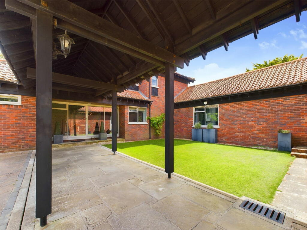 Additional image 21 of Angmering Lane, East Preston, Littlehampton, BN16