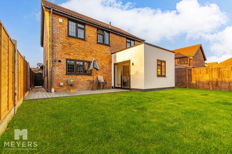 Additional image 34 of Walsingham Dene, Littledown, BH7