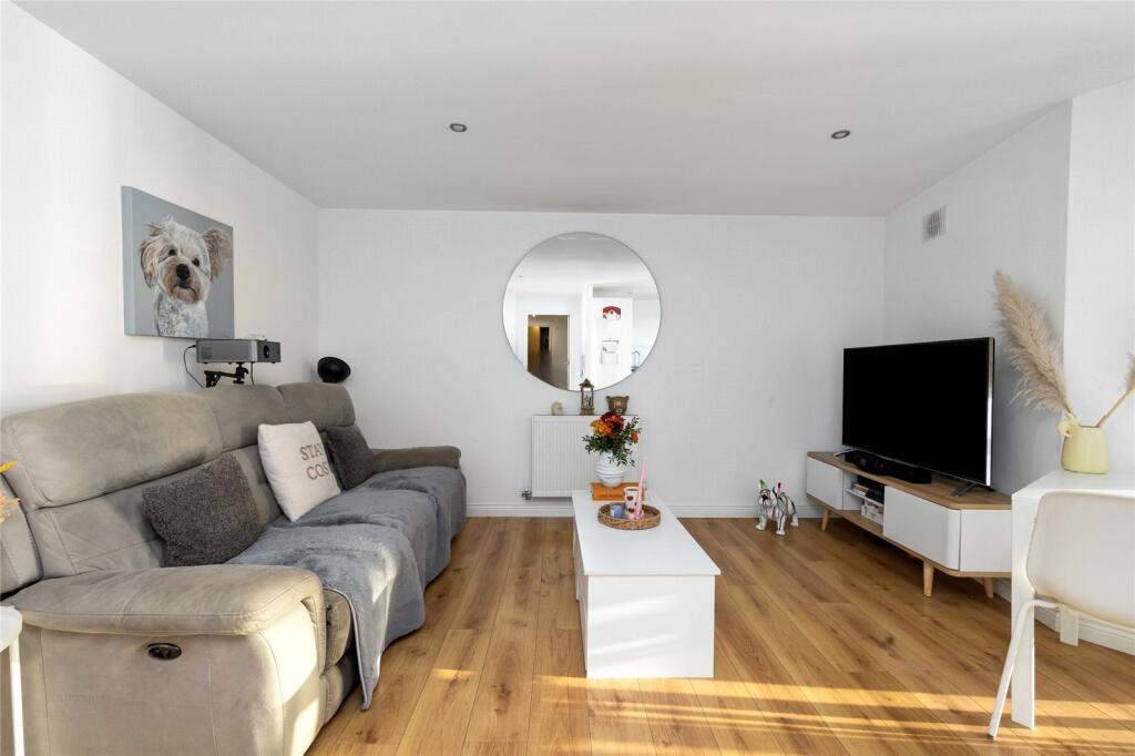 Additional image 5 of Brighton Road, Shoreham-by-Sea, West Sussex, BN43