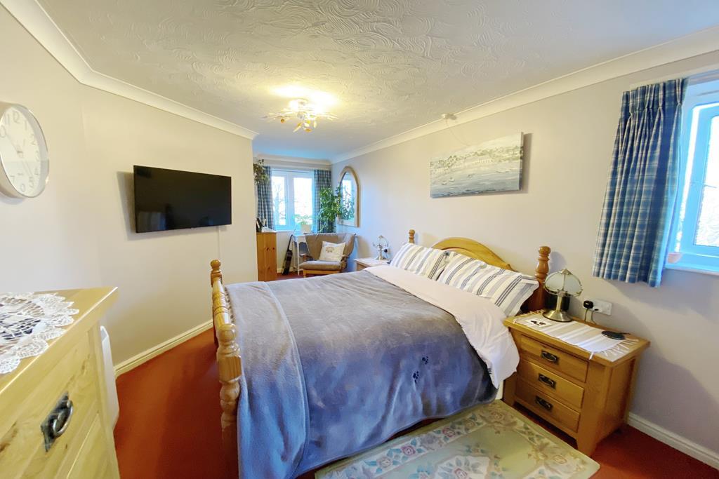 Additional image 9 of Flat 22, Pinewood Court, West Moors, Ferndown, Dorset