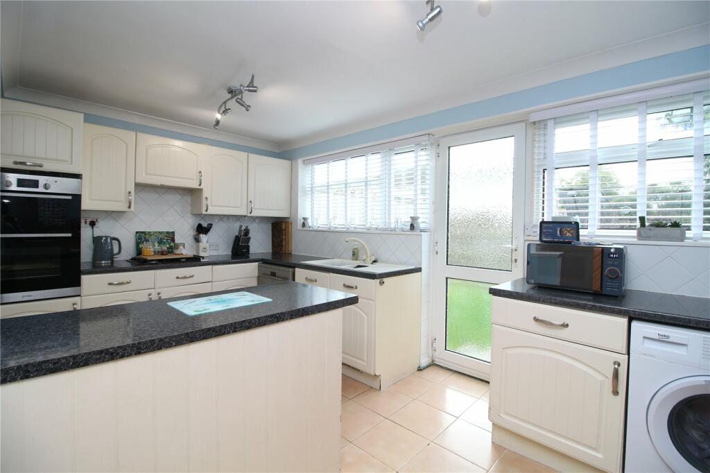 Additional image 16 of Willowdene Close, New Milton, Hampshire, BH25