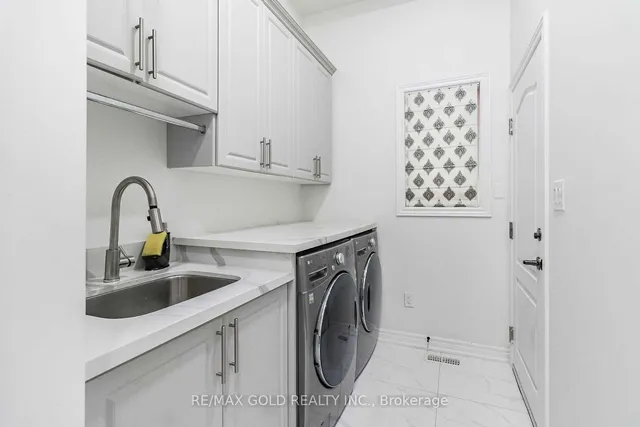 Additional image 32 of 2 Lackington St