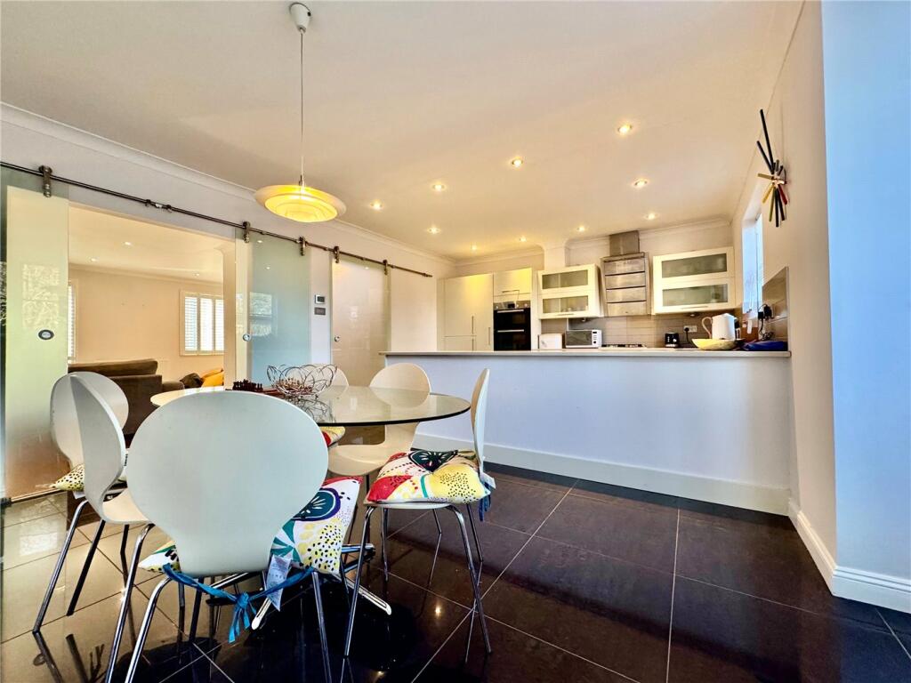 Additional image 3 of Cheyne Gardens, Bournemouth, Dorset, BH4