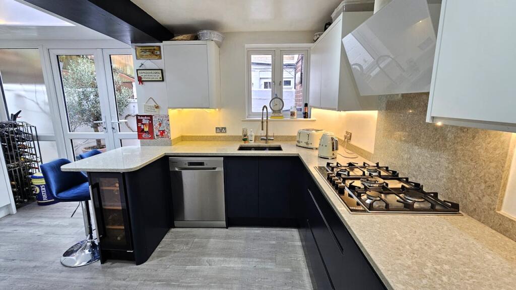Additional image 13 of Kantara Guest House, 8 Gardens View, Bournemouth, BH1 3QA