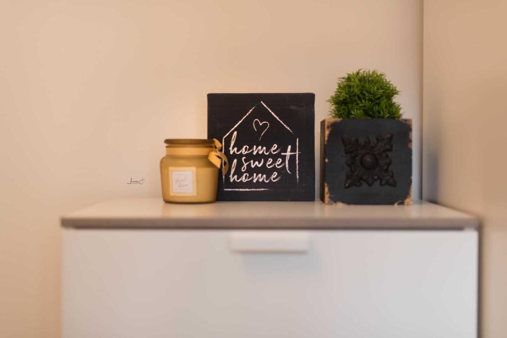 Additional image 86 of Mayfield Avenue