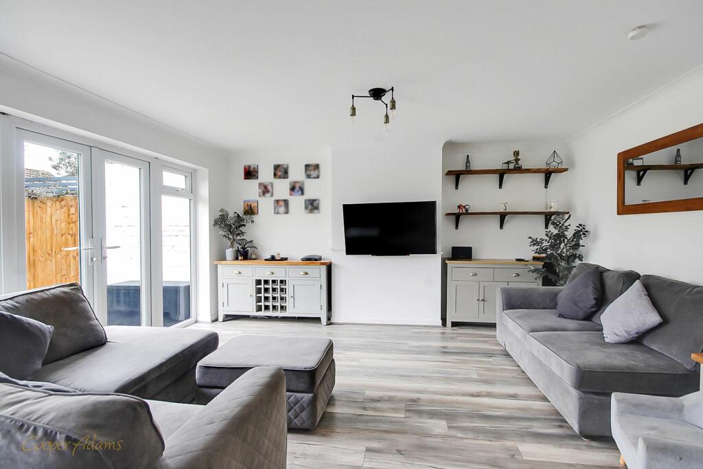 Additional image 3 of Oakcroft Gardens, Littlehampton, BN17