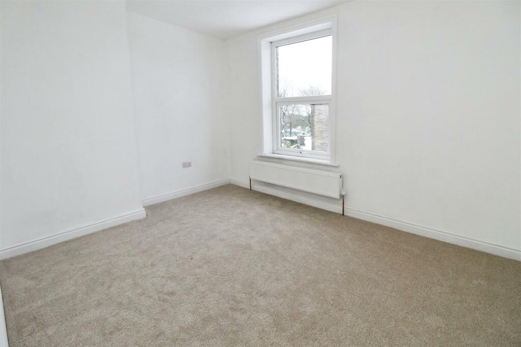 Additional image 8 of Windmill Hill, Bradford, BD6 3BB