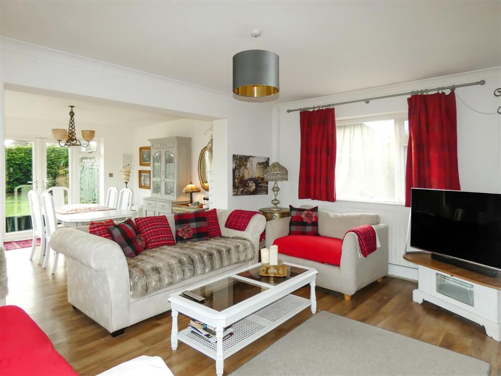 Additional image 2 of Seawaves Close, East Preston