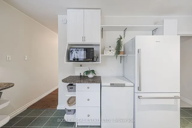 Additional image 8 of 50 Frankdale Ave