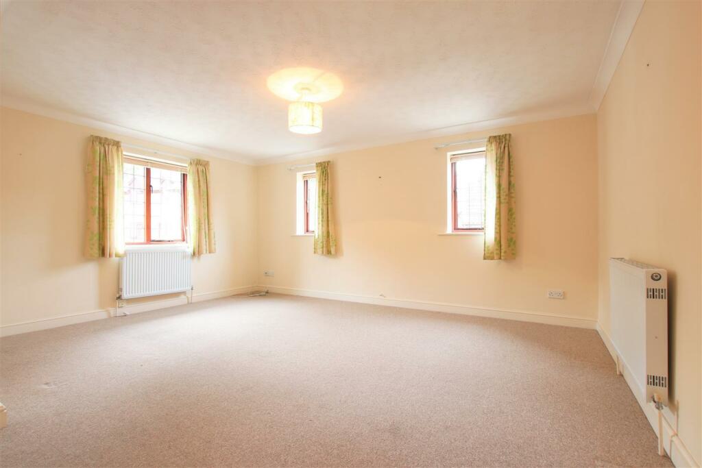 Additional image 11 of Millstream Close, Wimborne