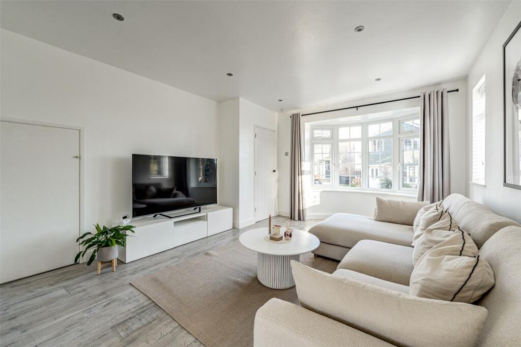 Additional image 11 of Cotswold Close, Worthing, West Sussex, BN13