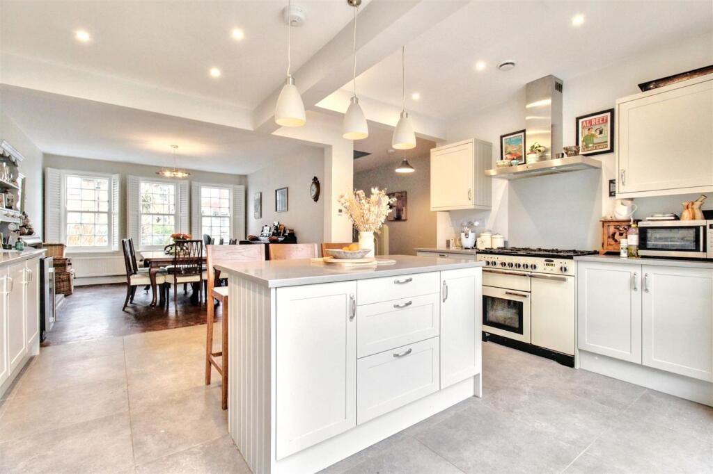 Additional image 31 of Madeira Avenue, Worthing