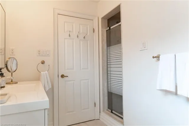 Additional image 27 of 45 Richmond Cres