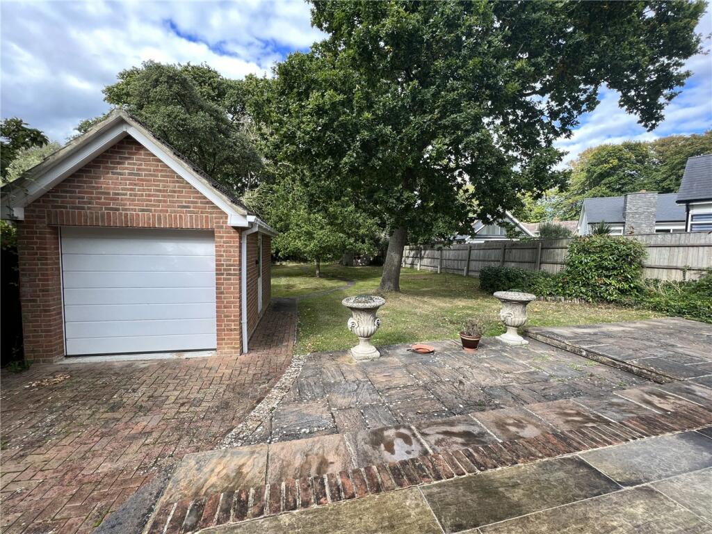 Additional image 5 of Rothesay Drive, Highcliffe, Christchurch, BH23