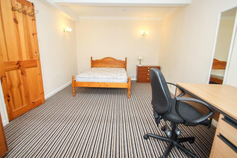 Additional image 6 of Latimer Road, Winton