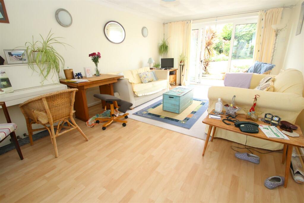 Additional image 2 of West Head, Littlehampton