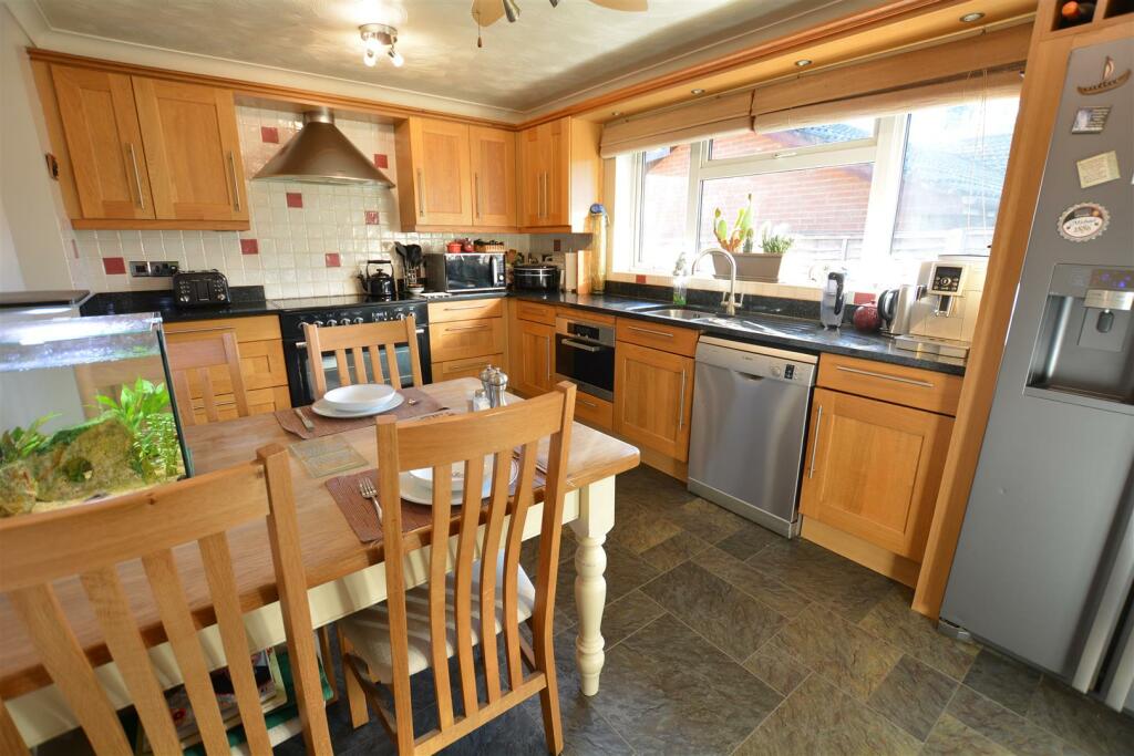 Additional image 3 of Noon Gardens, Verwood, Dorset