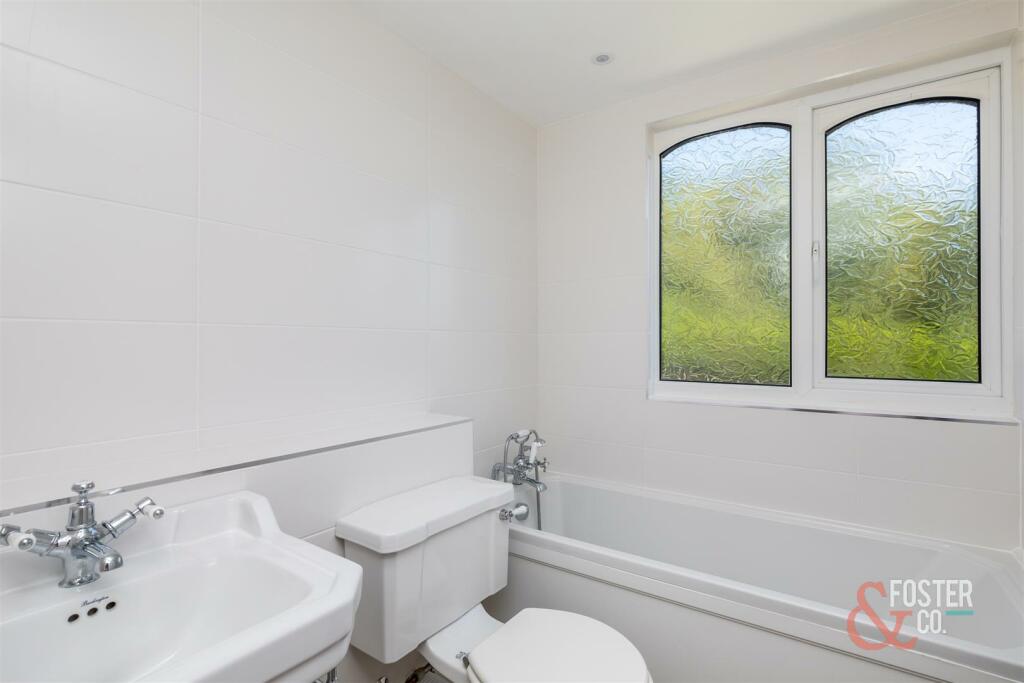 Additional image 11 of Treetops Close, Brighton