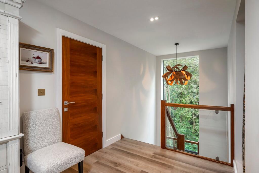 Additional image 17 of Alumhurst Road, Alum Chine, Westbourne, BH4