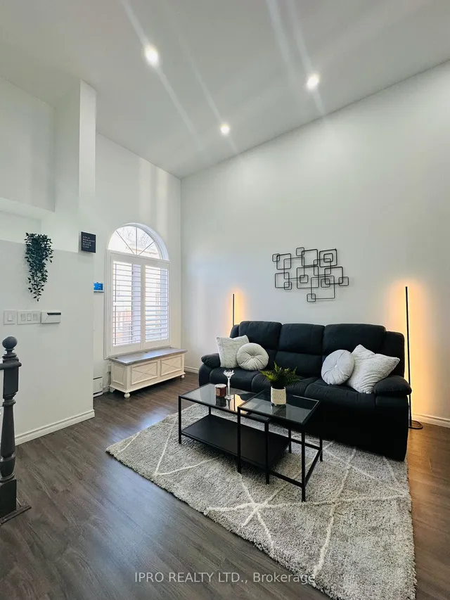 Additional image 6 of 83 Mondeo Dr Unit 293